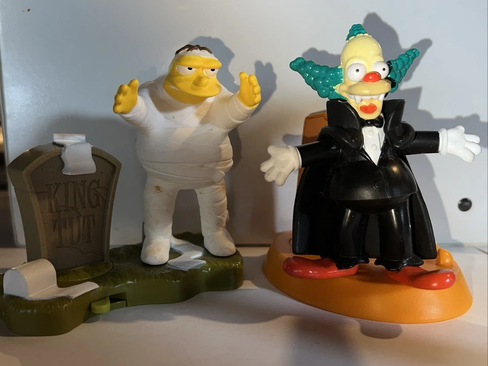 Burger King Simpsons Treehouse of Horror Figure Set 2 Pieces - Image 1 of 1