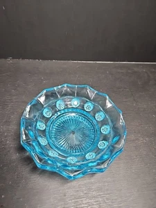 Davidson Blue Glass Blackberry Prunt Bowl - Bild 1 von 4