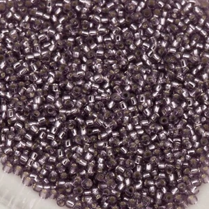 Toho Seed Beads 15/0 Lt. Purple Silver Lined 10g #39 10647160 - Picture 1 of 1