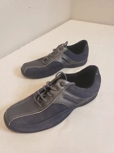 Clarks Womens Sneakers Size 8M Leather Upper Blue Shoes  - Picture 1 of 12