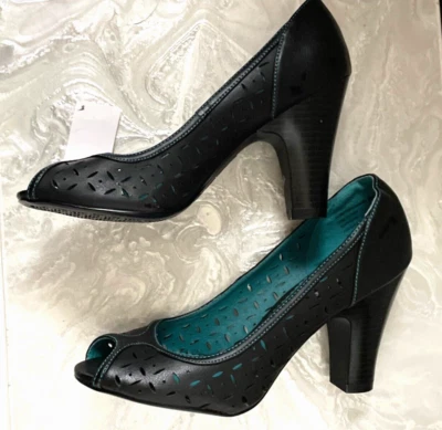 American Eagle Black Peep Toe Shoes Size 7 High Heels pumps cut out design NWOT - Image 1 of 4