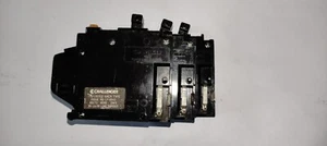 Three Challenger 15 Amp single pole breakers Issue no LP-6942  - Picture 1 of 5