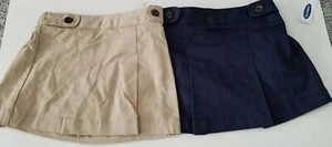 Girls Old Navy Brand Khaki or Navy Blue Scooter Skirt School Uniform Size XS S - Picture 1 of 10