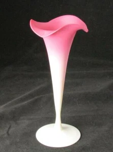 New England Glass Peachblow Lily Vase circa 1886-1888   Stunning! - Picture 1 of 6