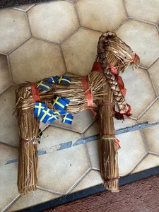 Julbok VINTAGE Handcrafted YULE GOAT Swedish Straw Christmas SWEDISH RARE! - Picture 1 of 19