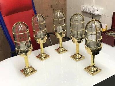 Lámpara de mampara de latón - Diseño de mesa - Decoración de arte de oficina en casa - Juego de 5 Foto 1 de 4