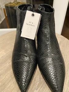 Zara Woman Black SnakeSkin Sz. 10.5 / Ankle Boot / Kitty Heel / Brand New w tags - Picture 1 of 8