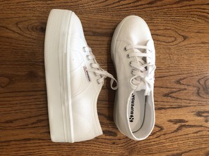 platform tennis shoes