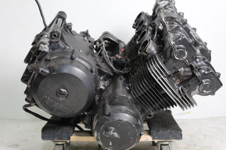 Honda CB900F 1982 motor OEM Foto 1 de 4
