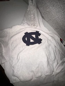 North Carolina Tar Heels Champion Reverse Weave Vault Logo Sweatshirt Mens large - Picture 1 of 8