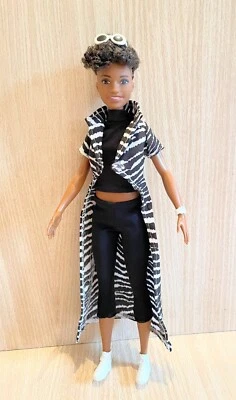 Barbie African American In Crop Leggings, Long Animal Print Overshirt & Boots - Image 1 of 2