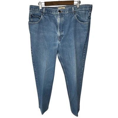 LL Bean Classic Fit Jeans Men's 42 X 32 Denim Blue Measures 39 X 30 - Image 1 of 4
