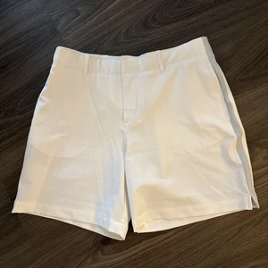 Under Armour Heatgear Semi Fitted Golf Shorts Women’s Sz S White Gray Stripe - Picture 1 of 12