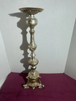 "Candelabro victoriano grande de latón macizo gótico francés pilar soporte votivo 24""" Foto 1 de 4