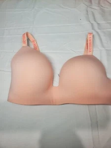 Victoria's Secret Peach Lightly Lined T-Shirt Wireless Bra Size 36D - Picture 1 of 12
