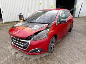 Peugeot 208 2016 1,2 gasolina turbo GT línea rojo freno epyd 5 puertas - Imagen 1 de 5