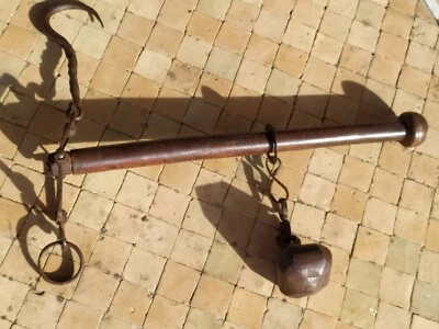 Balance Romaine Peson Bois et Fer Forgé Ancien XVIIIème - Photo 1/4