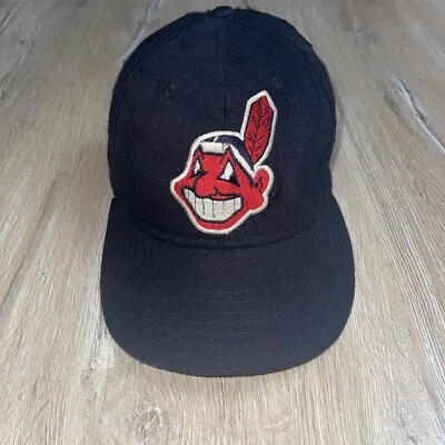 VTG 5950 Cleveland Indians Diamond Collection Chief Wahoo Fitted Hat 7 1/4 Blue - Image 1 of 4