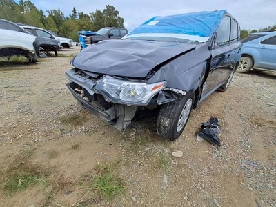 2014 Mitsubishi Outlander Front Windshield Wiper Motor OEM 93000 Miles - Image 1 of 4