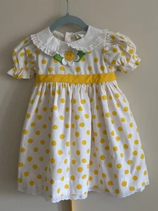 90s Vintage Girls Daisy Yellow White Polka Dots Dress Size 2T Collar Lace - Picture 1 of 10