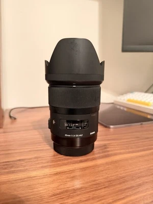 Lente artística Sigma 35 mm F/1,4 DG HSM para Sony E 340965 Foto 1 de 4