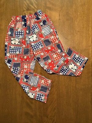 Pantalones vintage hechos a mano con retazos para niñas Foto 1 de 2