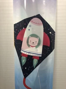 Kite Space Kitty 23 Inch Tall with Handle Line & Ring - Picture 1 of 7