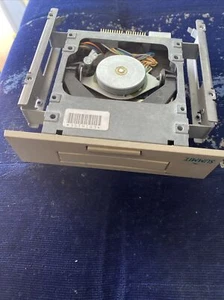 Summit Internal Tape Drive IDE Interface 305, 01-30820-01 - Afbeelding 1 van 5