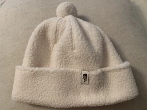 north face beanie womens pom - Picture 1 of 2