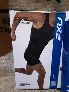 2xu mens compression tights 1/2 Short Size S RRP $85 - Picture 1 of 3