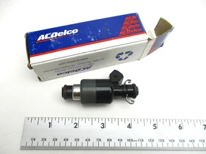 3854518 OMC/BRP FUEL INJECTOR for OMC & VOLVO PENTA MARINE Engines - Picture 1 of 4