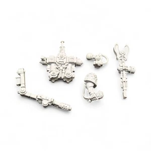 Techmarine Servo-Harness Bits Finecast Resin – Adeptus Mechanicus Space Marines - Picture 1 of 11