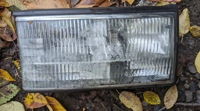 16517610 头灯总成右手 1994 - 96 凯迪拉克 DeVille 通用 — 第 1/4 张图片