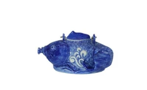Koi Teapot - Picture 1 of 3