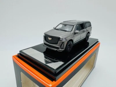 SHADOW 1:64 CADILLAC ESCALADE ESV GRIGIO SCURO - Immagine 1 di 4