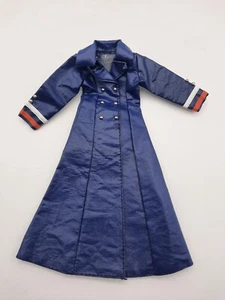 Gabardina larga vintage Barbie azul lluvia con broches de presión - Imagen 1 de 9