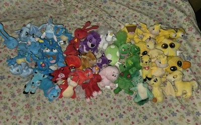 Лот из 41 плюшевых игрушек Neopets McDonald's Happy Meal разных цветов и видов - Изображение 1 из 4