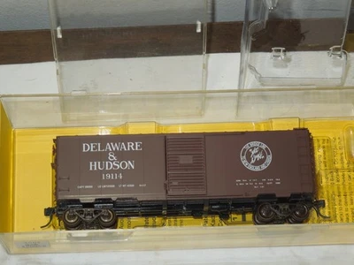 Kadee HO Scale 4004 Delaware & Hudson 40’ PS-1 Standard Boxcar Single #19114 - Image 1 of 4