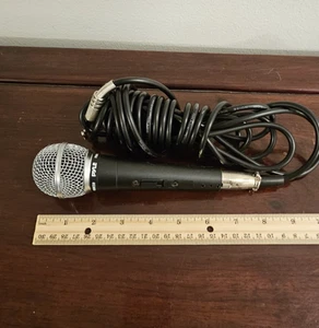 Pyle PDMIC59 Professional Dynamic Microphone - Picture 1 of 12