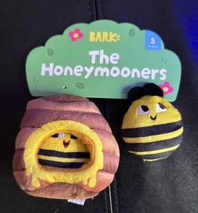 New Bark Box " Queen Bea " 2 Pc. Dog Toy of Queen Bumblebee & Bee Hive New SMALL - Picture 1 of 1