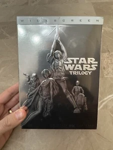 Original STAR WARS Trilogy IV V VI (4-Disc Widescreen) DVD SET - NEW!! Sealed - Foto 1 di 4