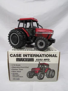Case International Maxxum 5250 MFD 1/16 Scale Diecast Tractor Duals with CabErtl - Picture 1 of 6