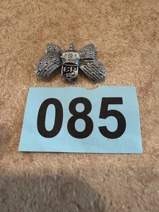 pretty king george v1 butterfly badge - Picture 1 of 2