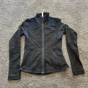 Lululemon Forme Full Zip Jacket Navy Blue Grey Women’s Size 6 Active Running - Picture 1 of 7