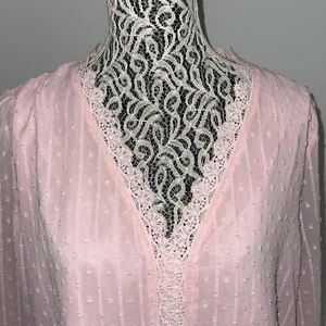 Anyfitt Wear XXL Swiss Dot Top Blouse Lace Long Sleeve Pink VNeck - Picture 1 of 7