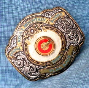 Rocky Mountain Regional Rodeo Trophy Belt Buckle Flag Race Vtg Crumrine  .SHY506 - Picture 1 of 10
