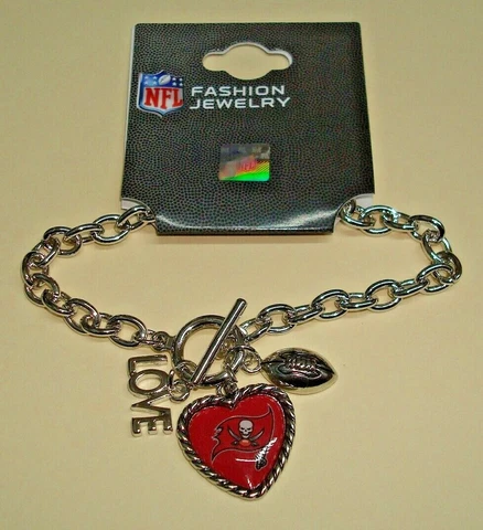 NEW TAMPA BAY BUCCANEERS NFL LOVE FOOTBALL CHARM BRACELET FASHION JEWELRY Cover