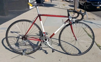 Vintage Road Bicycle 53cm Campagnolo Dropouts Ishiwata Tubing 6 Speed - Image 1 of 4