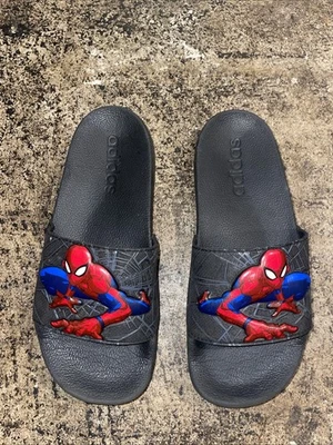 Adidas Spider-Man Kids Flip-Flops Size 3 Youth - Image 1 of 4