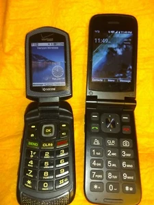Téléphone portable à rabat orbique d'occasion Verizon Kyocera Verizon câble audio téléphone à rabat QTY 2 - Photo 1 sur 12